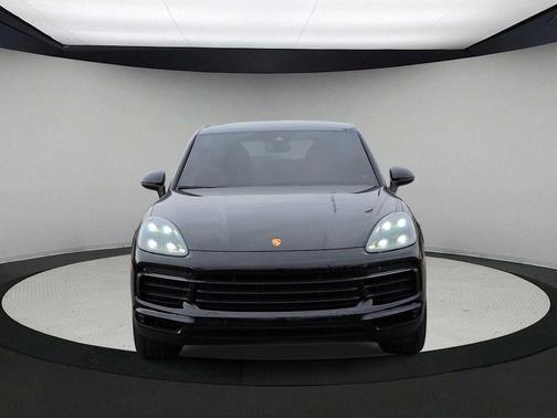 2022 Porsche Cayenne 