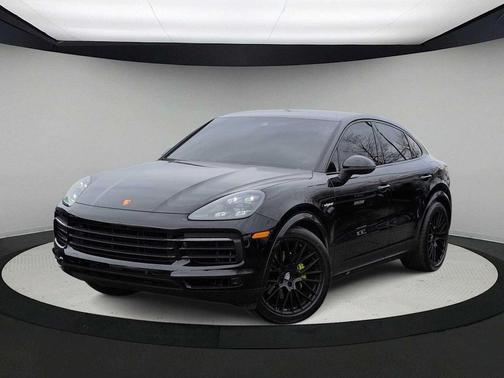 2022 Porsche Cayenne 