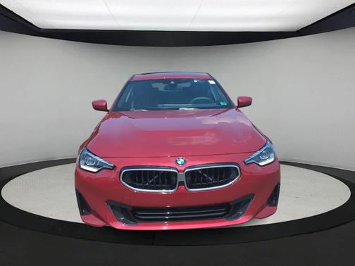 2025 BMW 230 i xDrive