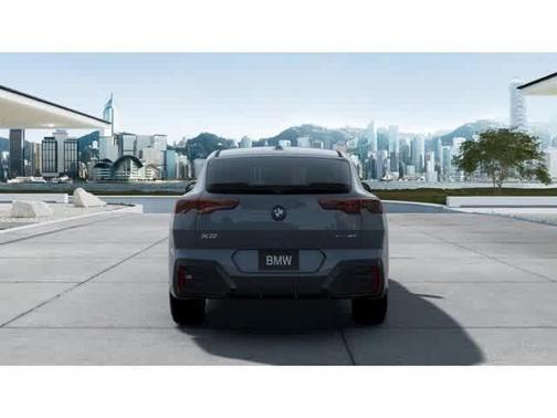 2025 BMW X2 xDrive28i