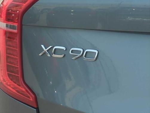 2019 Volvo XC90 T6 Inscription