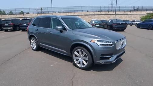 2019 Volvo XC90 T6 Inscription