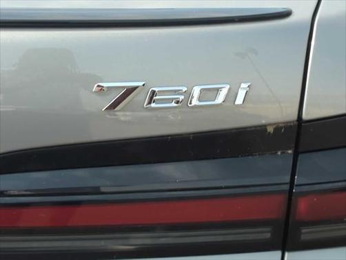 2024 BMW 760 760i xDrive