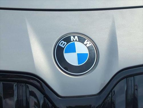 2024 BMW 760 760i xDrive