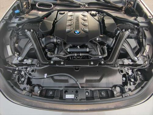 2024 BMW 760 760i xDrive