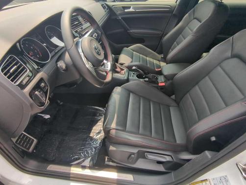 2021 Volkswagen Golf GTI 2.0T SE