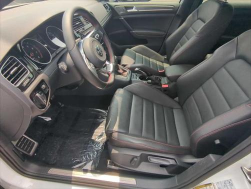 2021 Volkswagen Golf GTI 2.0T SE