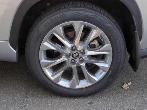 2021 Toyota Highlander Hybrid Limited