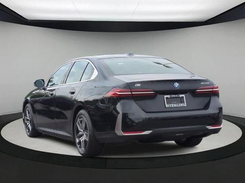 2025 BMW i5 xDrive40
