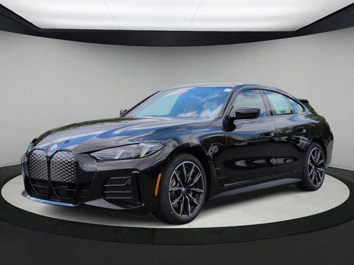 Black Sapphire Metallic 2026 BMW i4 Gran Coupe xDrive40