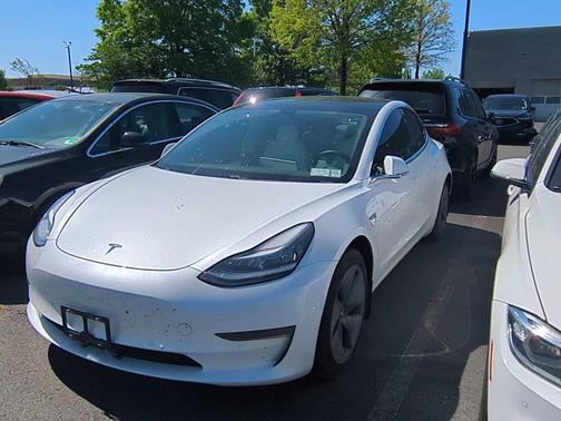 2020 Tesla Model 3 Long Range