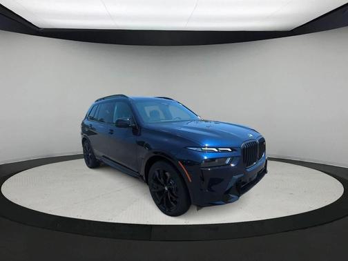 2026 BMW X7 M60i
