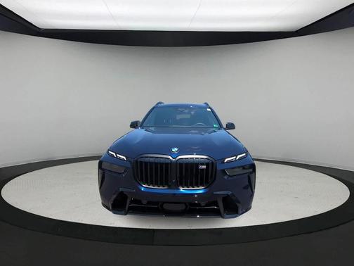 2026 BMW X7 M60i