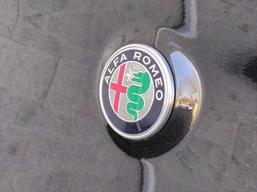 2022 Alfa Romeo Stelvio Veloce