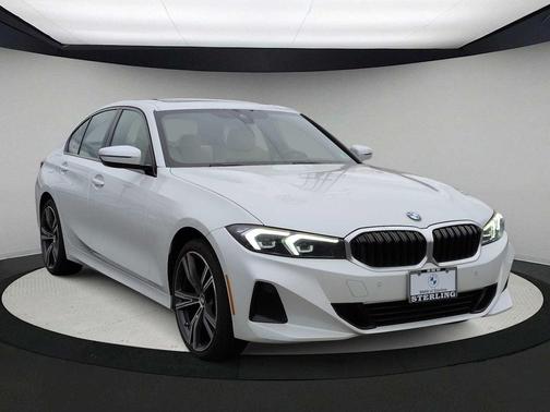 2023 BMW 330 i xDrive
