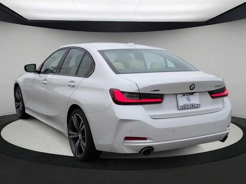 2023 BMW 330 i xDrive