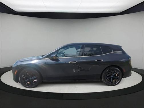 2023 BMW iX M60