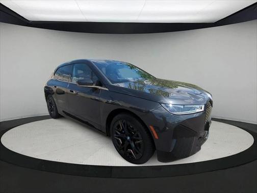 2023 BMW iX M60