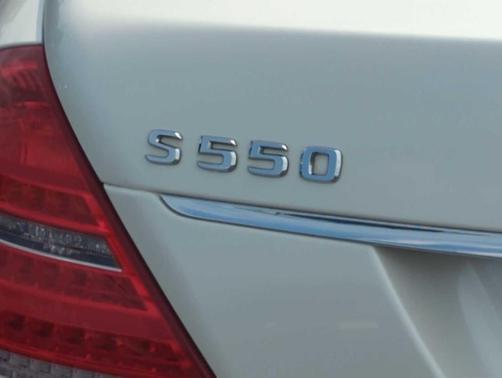 2010 Mercedes-Benz S-Class S 550 4MATIC