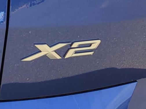 2025 BMW X2 xDrive28i