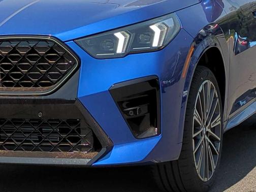2025 BMW X2 xDrive28i