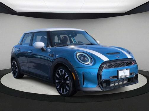 2023 MINI Hardtop Cooper S