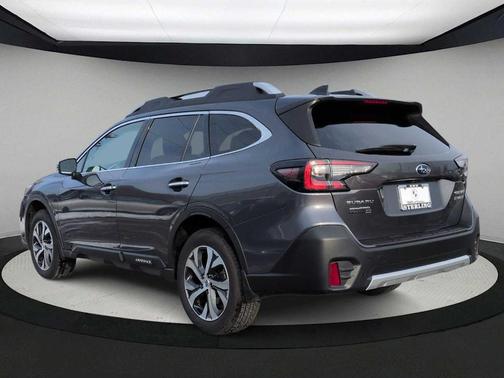 2021 Subaru Outback Touring XT
