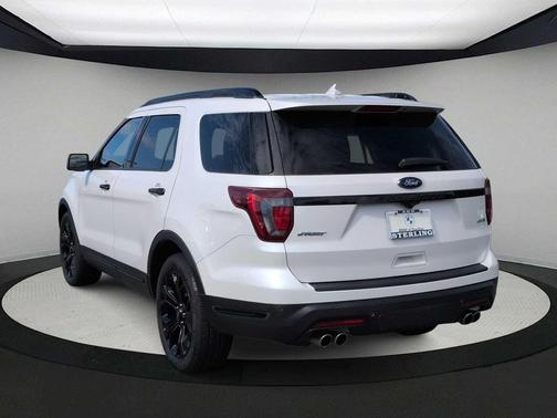 2019 Ford Explorer sport
