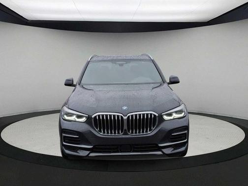 2022 BMW X5 PHEV xDrive45e