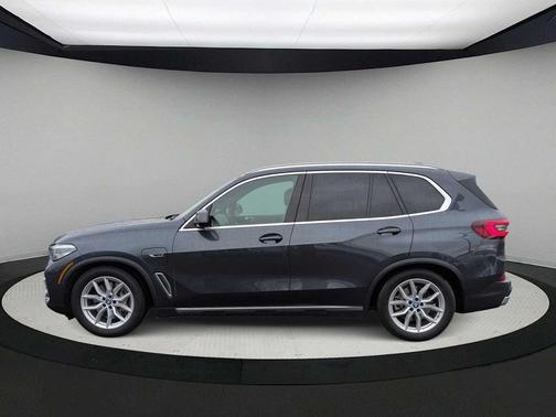 2022 BMW X5 PHEV xDrive45e