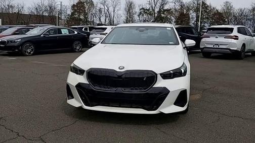 2025 BMW i5 xDrive40