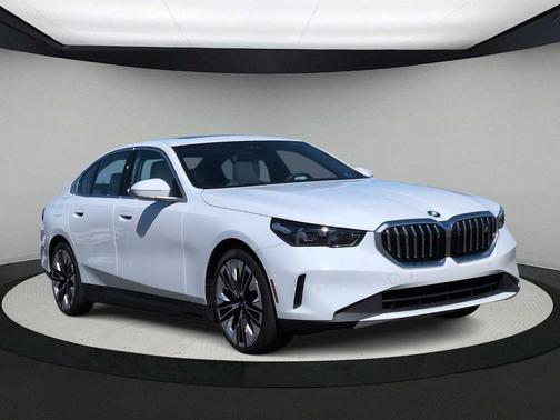 2025 BMW i5 xDrive40