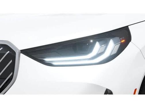Mineral White Metallic 2026 BMW X3 30 xDrive