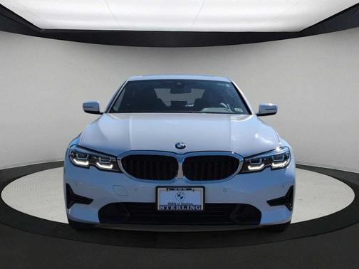 2019 BMW 330 i xDrive