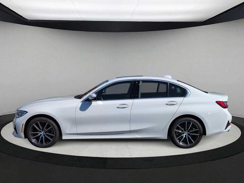2019 BMW 330 i xDrive
