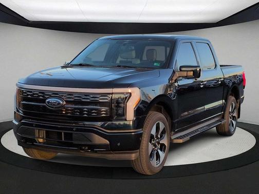 2023 Ford F-150 Lightning Platinum