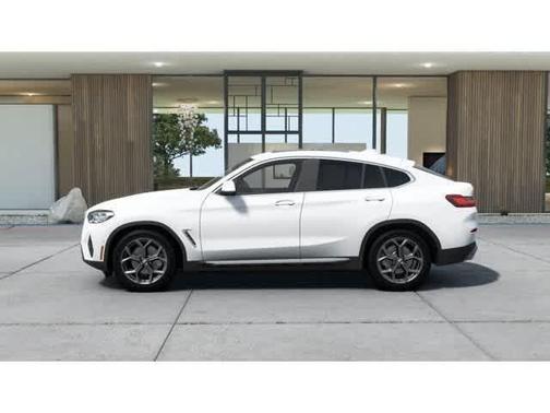 2025 BMW X4 xDrive30i