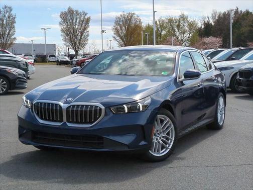 2025 BMW 530 i xDrive