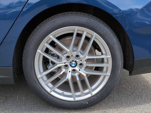 2025 BMW 530 i xDrive