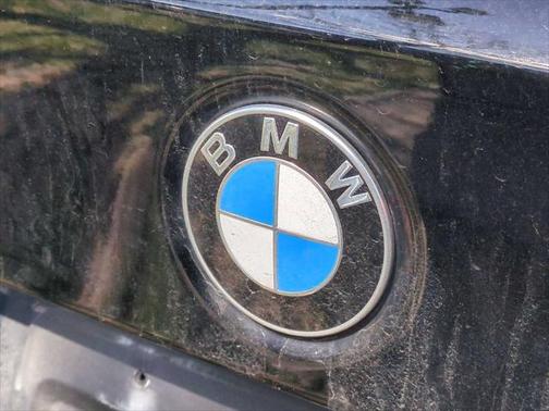 2022 BMW 330 i xDrive