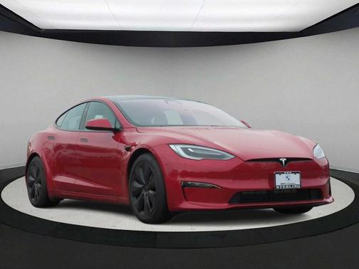 2021 Tesla Model S Plaid