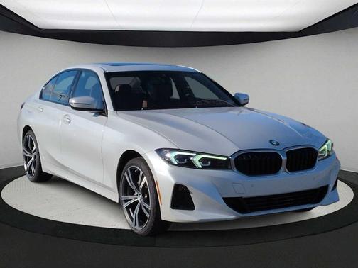 2023 BMW 330 i xDrive
