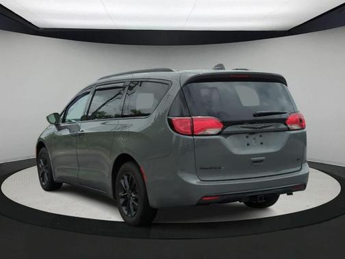 2020 Chrysler Pacifica Launch Edition