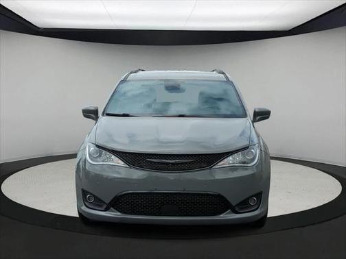 2020 Chrysler Pacifica Launch Edition