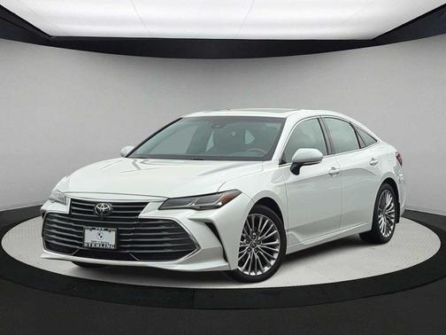 2022 Toyota Avalon Limited