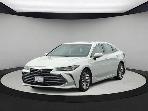 2022 Toyota Avalon Limited