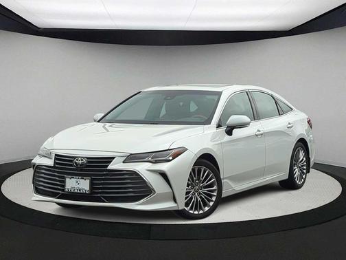 2022 Toyota Avalon Limited