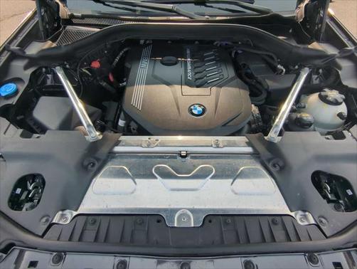 2023 BMW X3 M40i