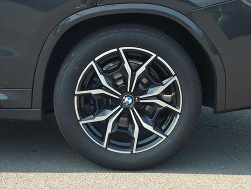 2023 BMW X3 M40i