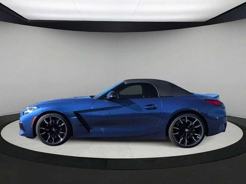 2025 BMW Z4 M40i